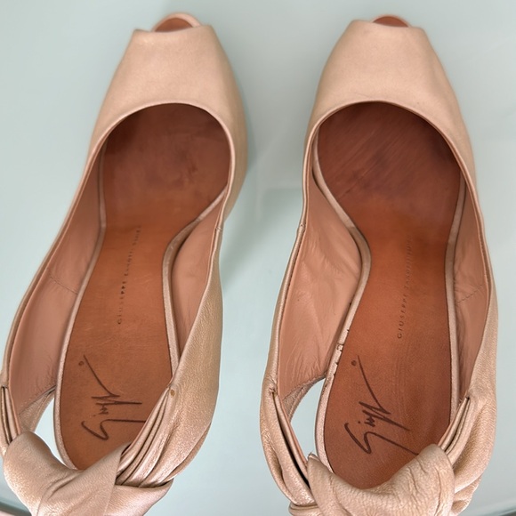 Giuseppe Zanotti Metallic Gold Leather Peep Toe Platform Heels With Shoe Bag - Picture 11 of 14